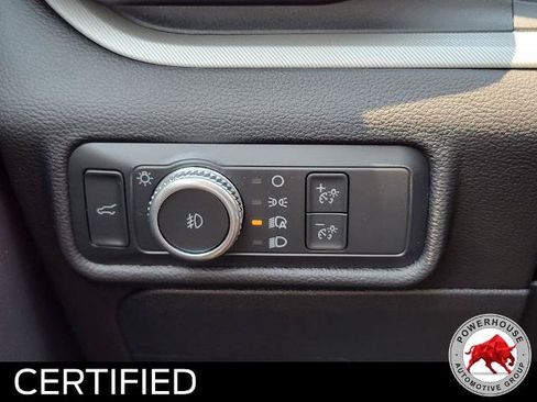 Certified 2022 Ford Explorer XLT w/ Equipment Group 202A RWD image 29
