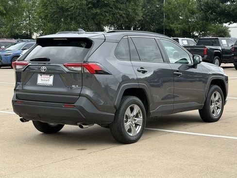 Used 2025 Toyota RAV4 XLE FWD image 4