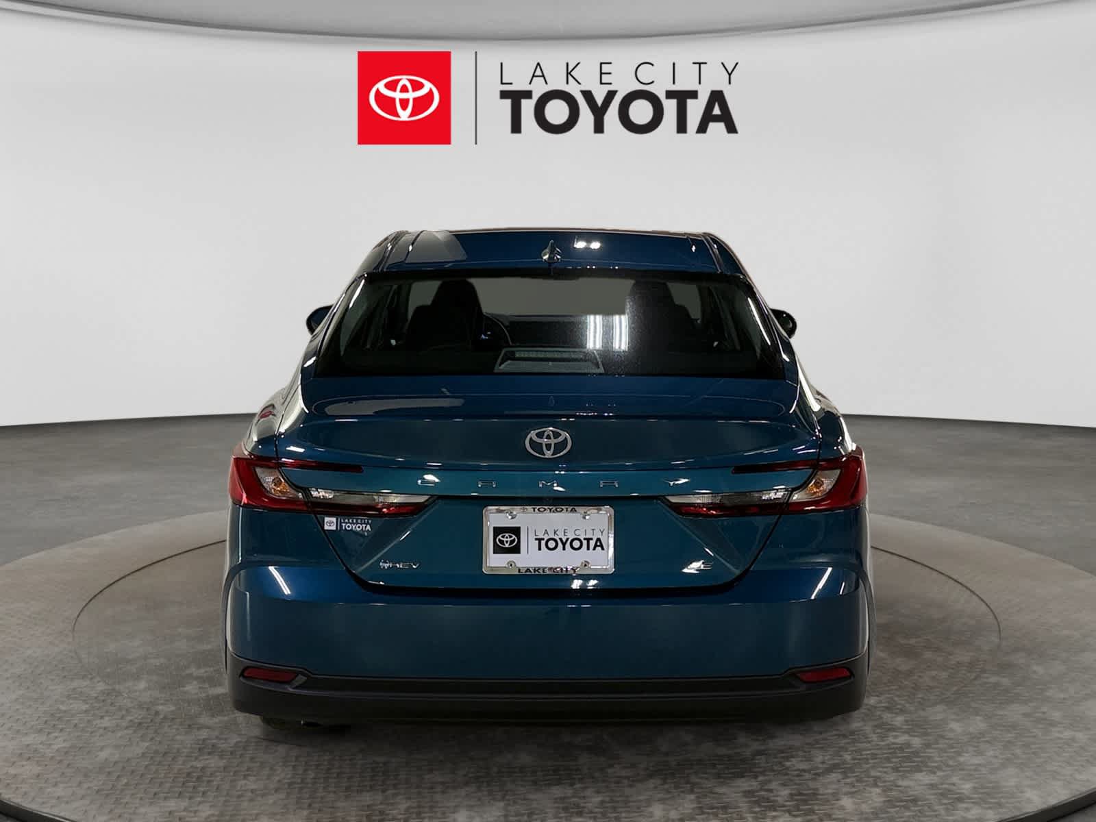 Used 2026 Toyota Camry LE FWD image 7