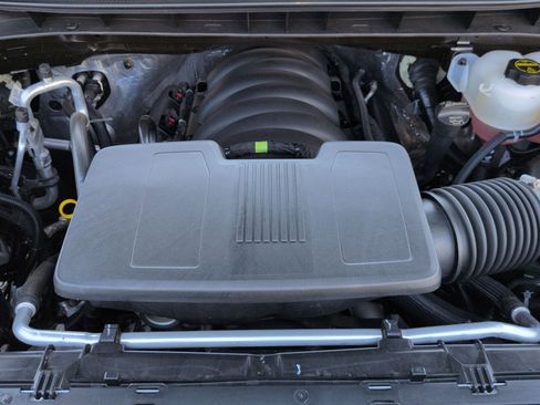 Certified 2025 Chevrolet Silverado 1500 Custom Trail Boss AWD/4WD image 30