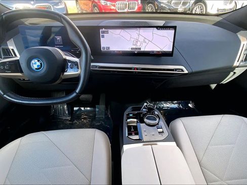 Certified 2023 BMW iX xDrive50 w/ Convenience Package image 15