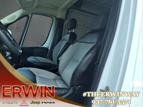 Used 2023 RAM ProMaster 2500 FWD image 12