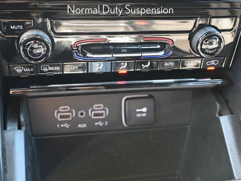 New 2025 Jeep Grand Cherokee L Laredo image 19