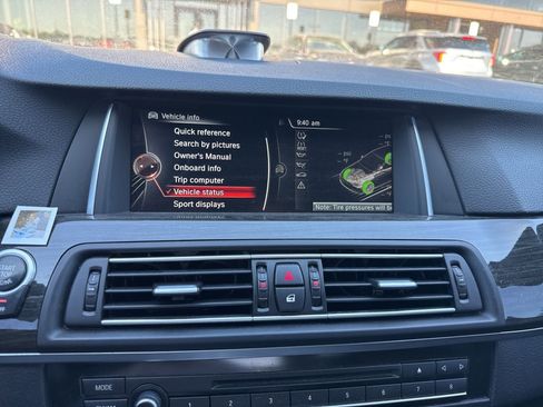 Used 2015 BMW M5 RWD image 9