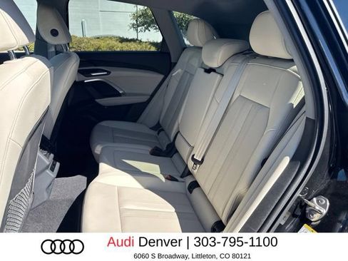 Used 2025 Audi Q5 Premium AWD/4WD image 10