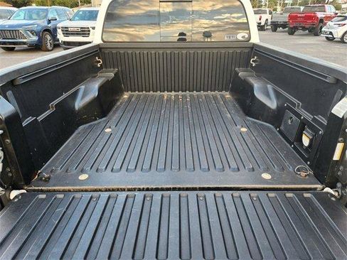 Used 2021 Toyota Tacoma TRD Sport image 13