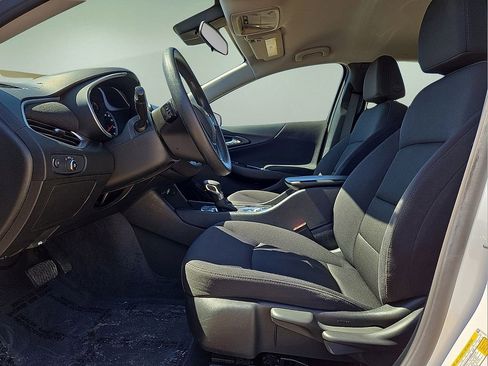 Used 2025 Chevrolet Malibu LS FWD image 22