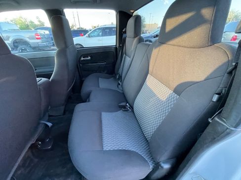 Used 2011 GMC Canyon SLE image 19