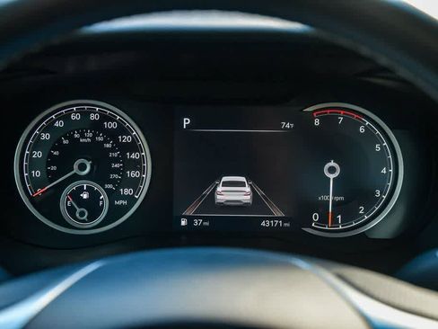 Used 2022 Genesis G70 3.3T image 26