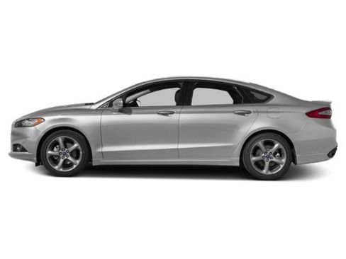 Used 2015 Ford Fusion SE FWD image 3