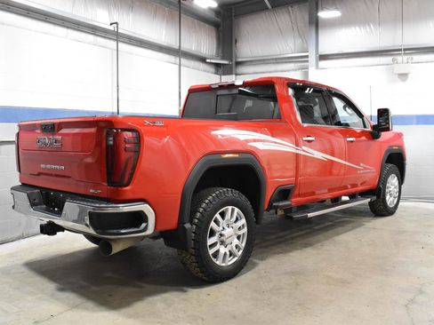 Used 2024 GMC Sierra 2500 SLT w/ SLT Convenience Package image 25