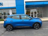 Used 2023 Chevrolet Bolt EUV Premier image 3