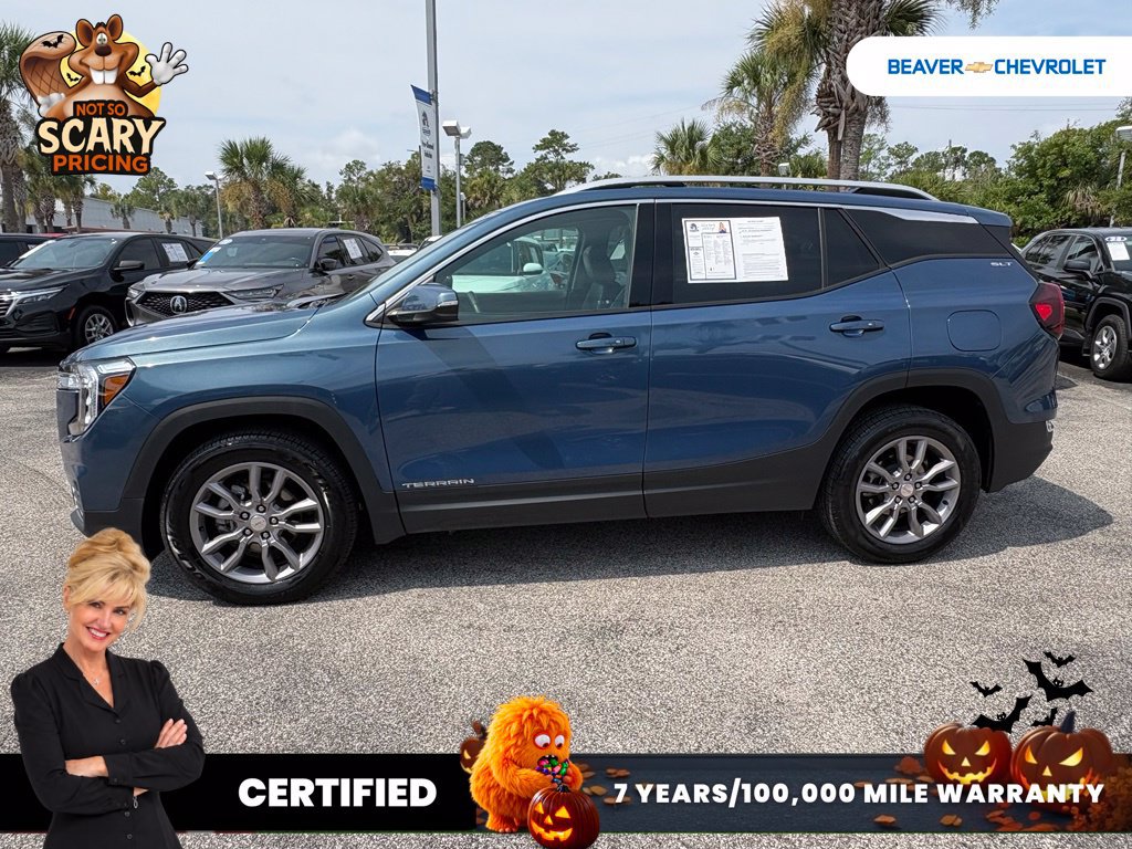 Used 2024 GMC Terrain SLT AWD/4WD image 4