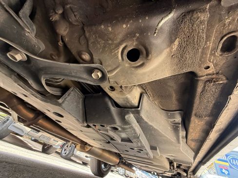 Used 2018 Toyota RAV4 XLE FWD image 29