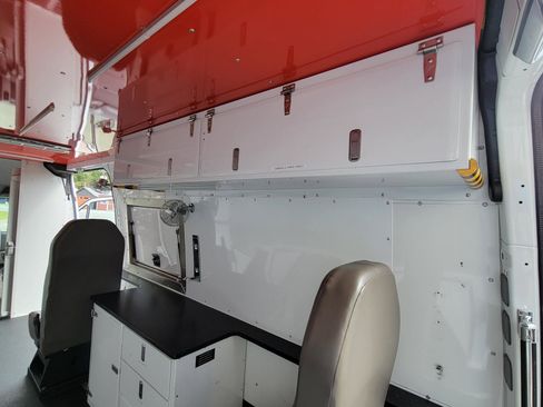Used 2015 Mercedes-Benz Sprinter 3500 w/ Cargo Protection Package image 24