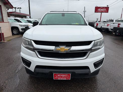 Used 2020 Chevrolet Colorado W/T w/ WT Convenience Package AWD/4WD image 3
