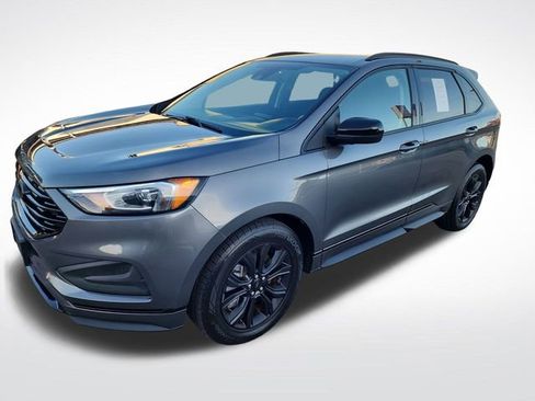Used 2022 Ford Edge SE w/ Black Appearance Package image 1