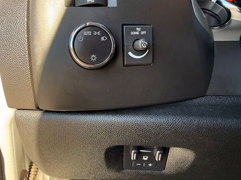 Used 2010 Chevrolet Silverado 2500 LT w/ Interior Plus Package image 21