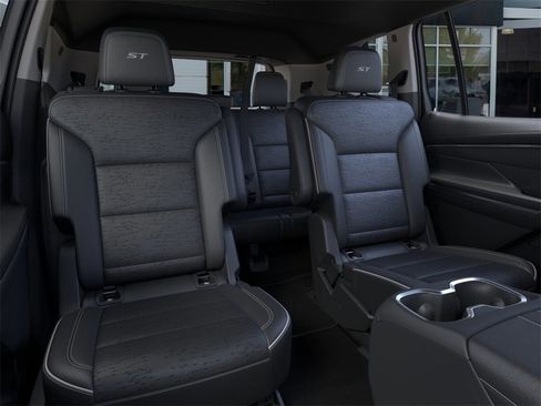 New 2026 Buick Enclave Sport Touring image 17