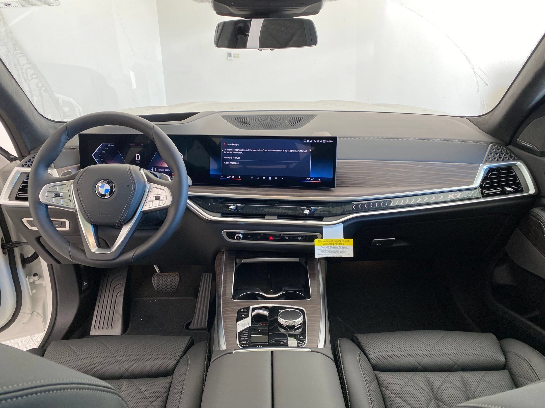 Used 2026 BMW X7 xDrive40i AWD/4WD image 15