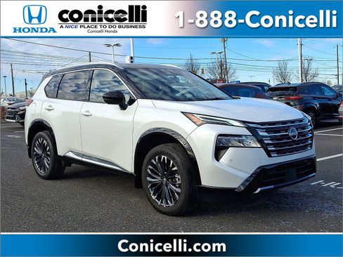 Used 2024 Nissan Rogue Platinum w/ Platinum Premium Package image 1