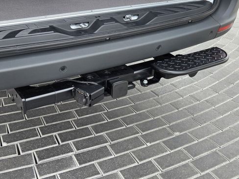 New 2026 Mercedes-Benz Sprinter 2500 image 13