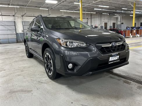 Certified 2023 Subaru Crosstrek 2.0i Premium image 2