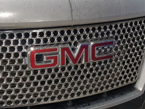 Used 2015 GMC Terrain Denali image 23