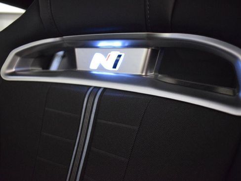 Used 2021 Hyundai Veloster N FWD image 13