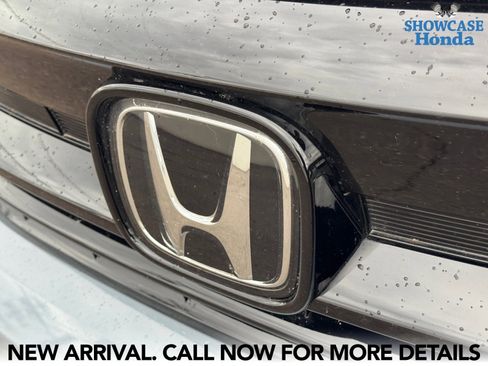 Used 2022 Honda Pilot Sport image 13