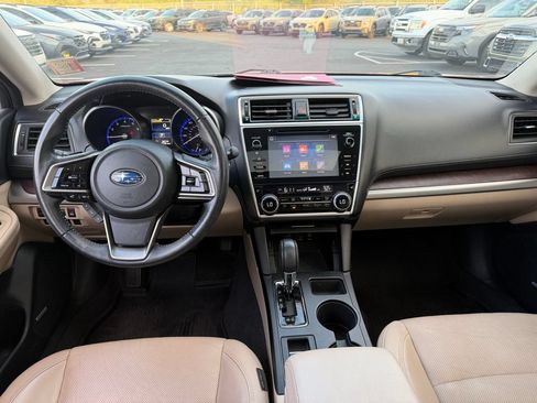 Used 2018 Subaru Outback 3.6R Limited w/ Popular Package #2 AWD/4WD image 7