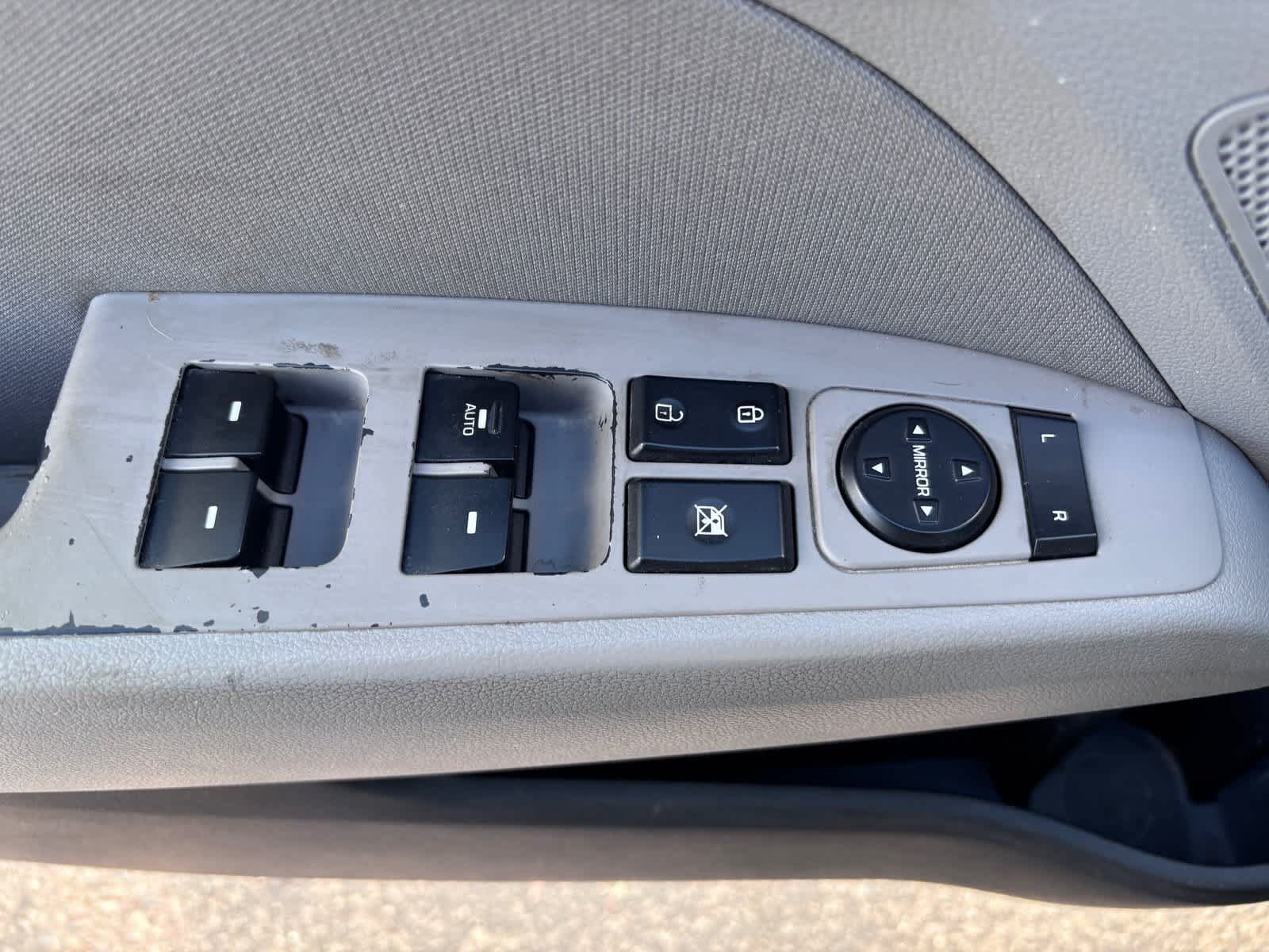 Used 2020 Hyundai Elantra Value Edition FWD image 11