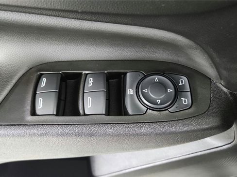 Used 2022 Chevrolet Equinox LT FWD image 10
