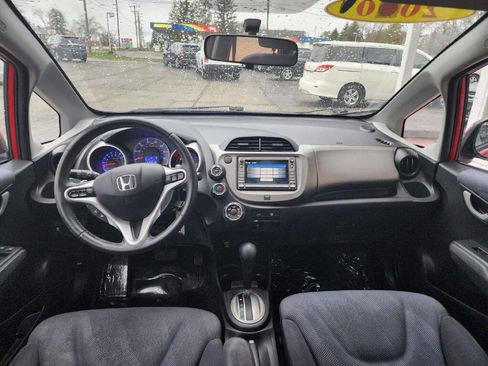 Used 2010 Honda Fit Sport image 11