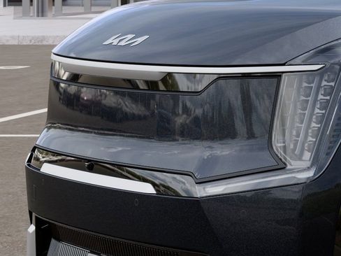 New 2026 Kia EV9 Land AWD/4WD image 12