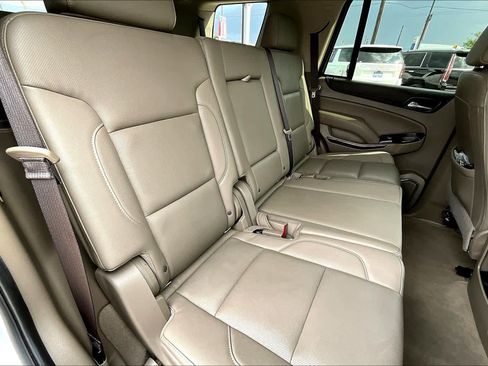 Used 2020 GMC Yukon SLT w/ Open Road Package image 19