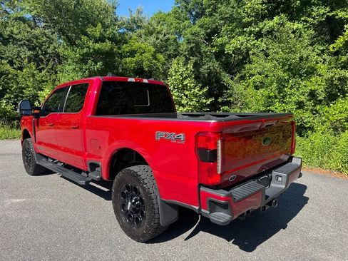 Used 2023 Ford F250 Lariat w/ Lariat Ultimate Package AWD/4WD image 10