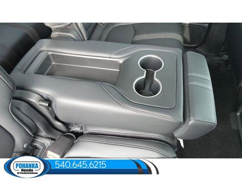 New 2025 Honda Pilot Touring image 32