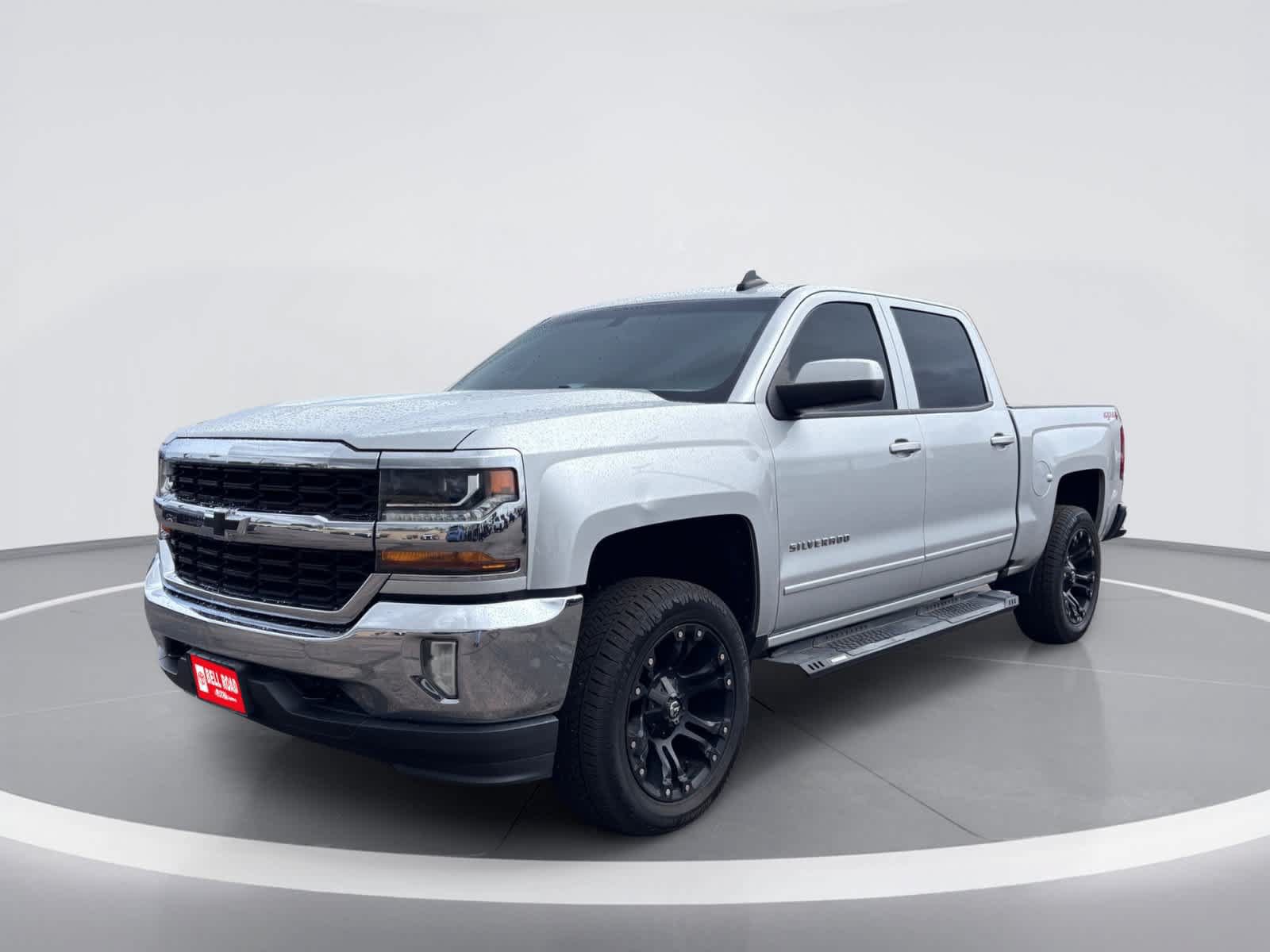 Used 2018 Chevrolet Silverado 1500 LT w/ All Star Edition AWD/4WD image 2