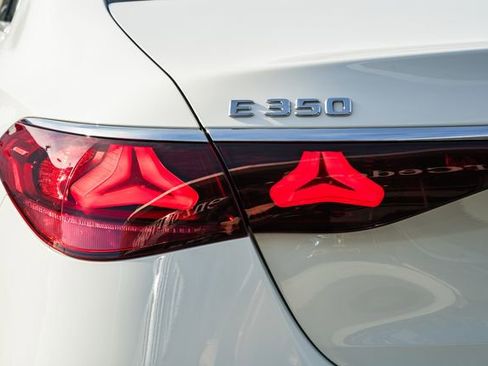 Certified 2025 Mercedes-Benz E 350 4MATIC Sedan image 7