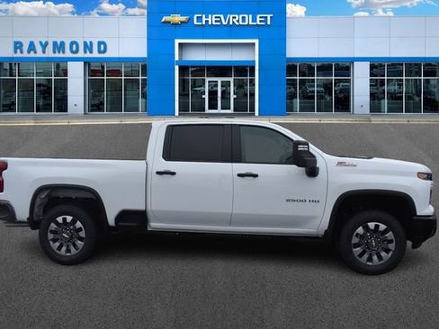 New 2026 Chevrolet Silverado 2500 Custom w/ Custom Value Package image 2