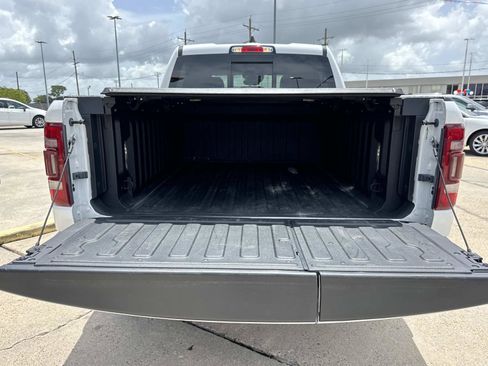 Used 2022 RAM 1500 Limited w/ Body Color Bumper Group AWD/4WD image 8