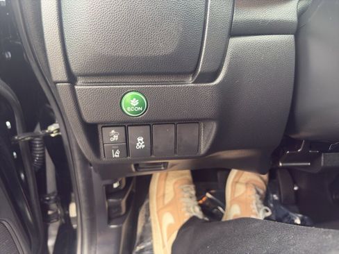 Used 2019 Honda Fit EX image 13