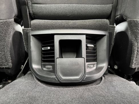 Used 2024 RAM 2500 Big Horn w/ Sport Appearance Package image 27