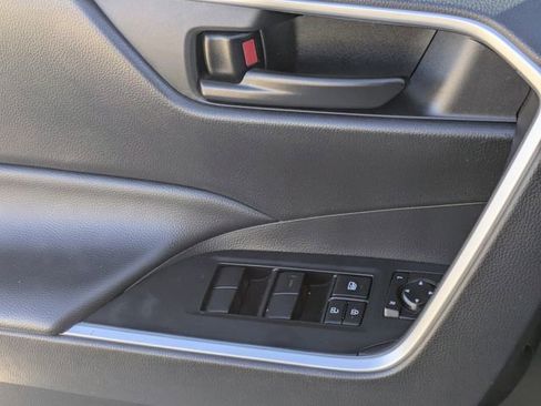 Used 2024 Toyota RAV4 LE image 23