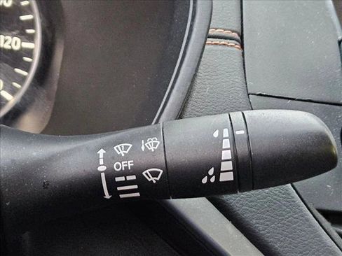 Used 2019 Nissan Altima 2.5 SR image 11