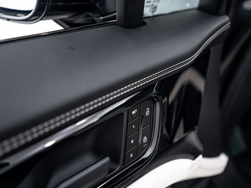 New 2026 Porsche Panamera 4 image 21