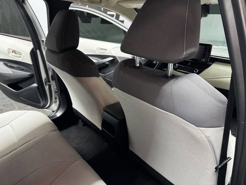 Used 2022 Toyota Corolla LE image 46