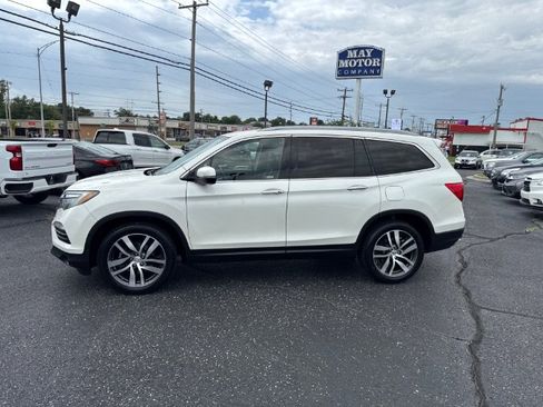 Used 2018 Honda Pilot Elite image 2