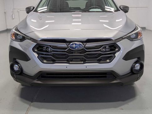 Used 2024 Subaru Crosstrek 2.0i Premium AWD/4WD image 2